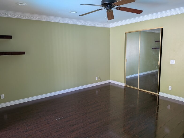 Building Photo - 20143 Baltar St