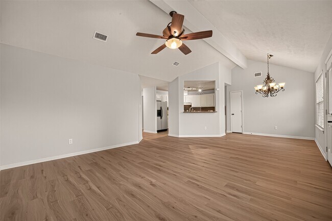 Building Photo - 16299 Hidden Deer Ln