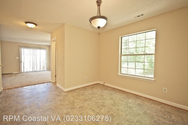 Building Photo - 2 br, 2.5 bath House - 475 Lees Mill Dr.