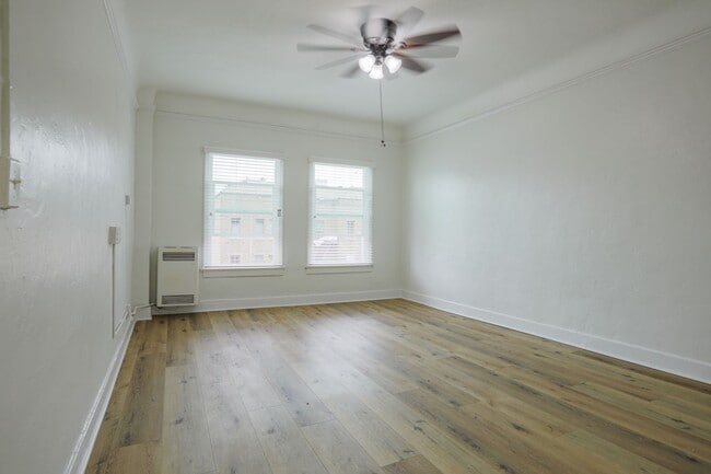 Floorplan - Catalina Apartments