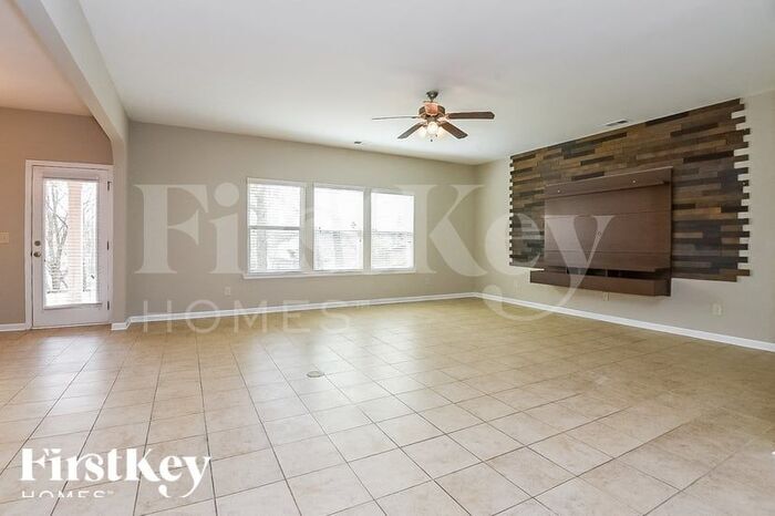 Building Photo - 308 Rippling Dr