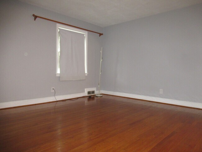 Building Photo - 1419 Winston Ave