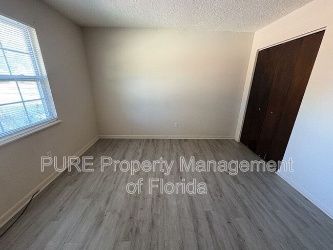Building Photo - 2040 SE 40th Street Rd