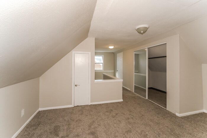 Building Photo - 19430 Monterey Ave