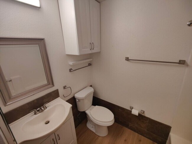 Building Photo - 1307 Rufina Ln