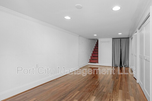 Building Photo - 2624 Fait Ave