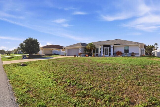 Building Photo - 3401 Moravia Ave