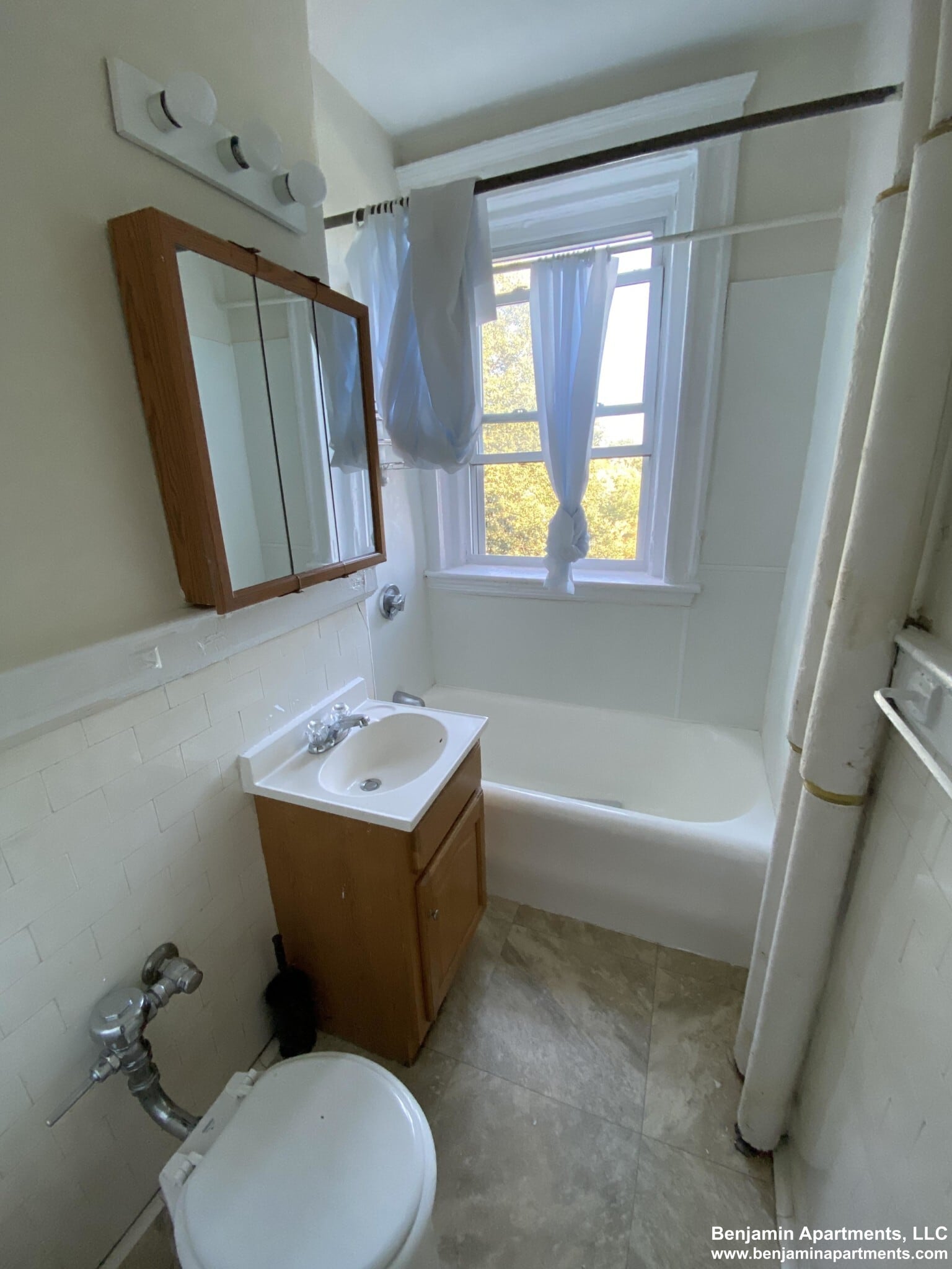 Building Photo - 1161 Boylston St