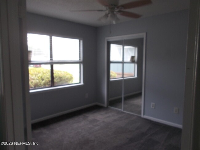Building Photo - 7529 Falcon Trace Dr W