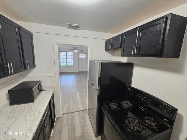 Building Photo - 5237 San Juan Ave