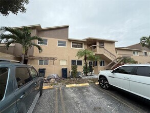 Building Photo - 3630 SW 112th Ave