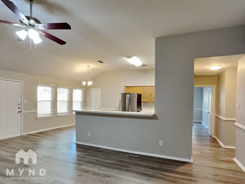 Building Photo - 229 Centennial Pl