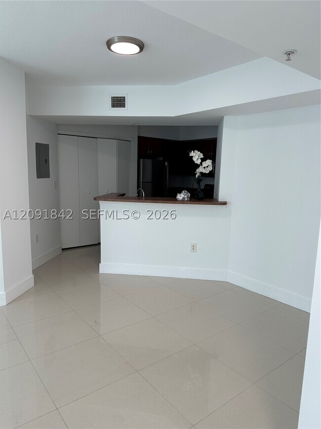 Building Photo - 9201 Collins Ave