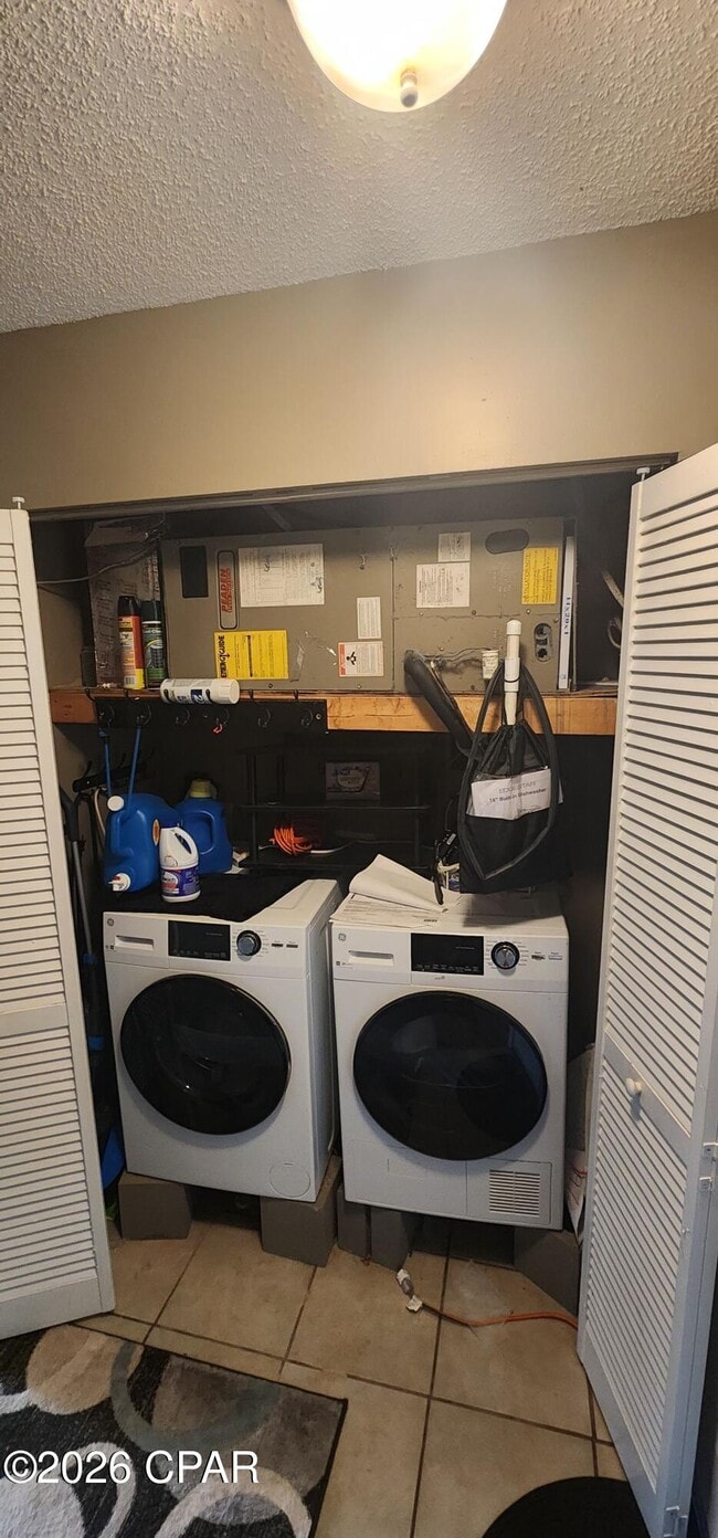 Building Photo - 12322 Caruso Dr