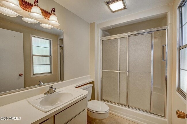 Building Photo - 13207 W Kodiak Dr