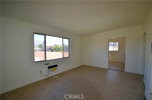 Building Photo - 5147 Canoga St