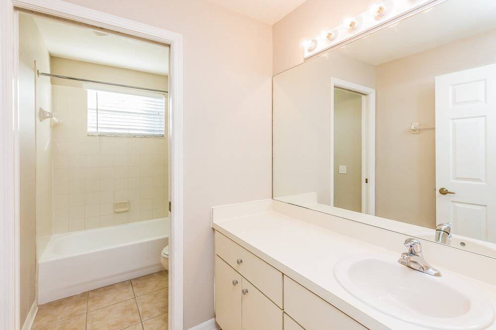 Building Photo - 4163 Day Bridge Pl