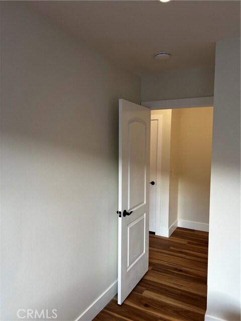 Building Photo - 72546 Edgehill Dr