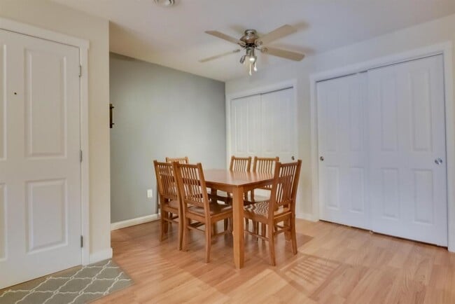 Building Photo - 5303 Brody Dr