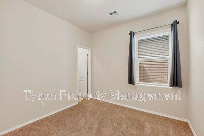 Building Photo - 10024 Sacate Blanco Ave SW