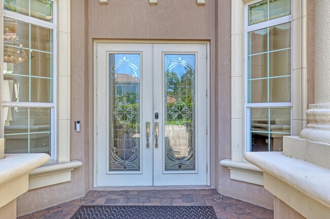 Building Photo - 6464 Bellamalfi St