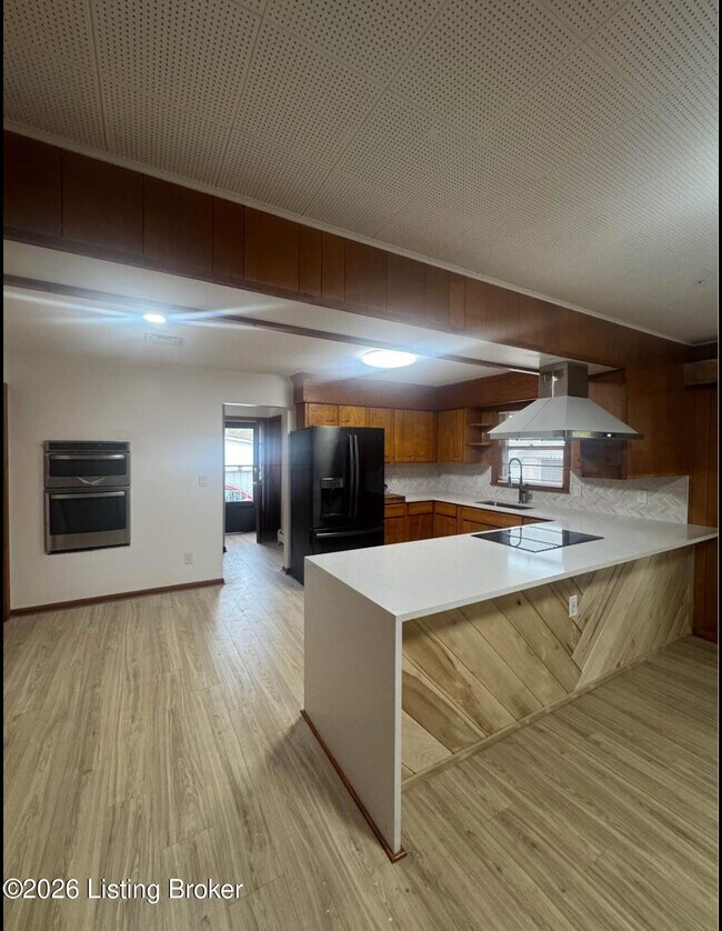 Building Photo - 4916 Oak Park Dr
