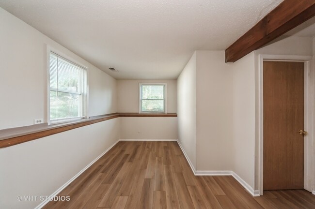 Building Photo - 1158 Inverrary Ln