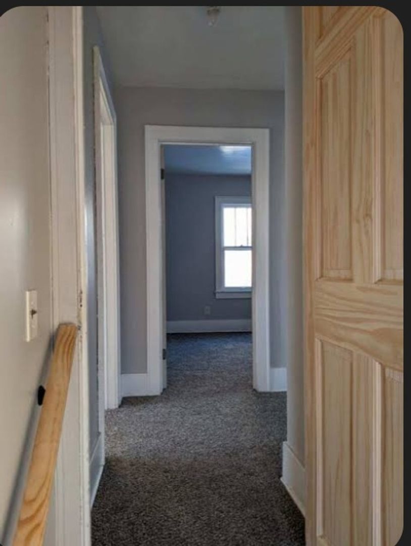 Building Photo - 1605 Kearsley Park Blvd