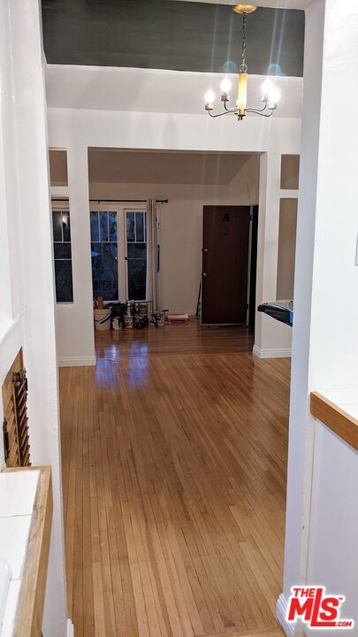 Building Photo - 850 Tularosa Dr