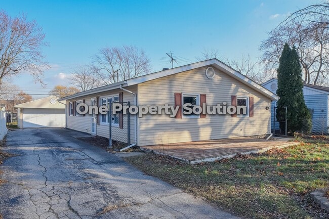 Primary Photo - 6615 Rhode Island Ave