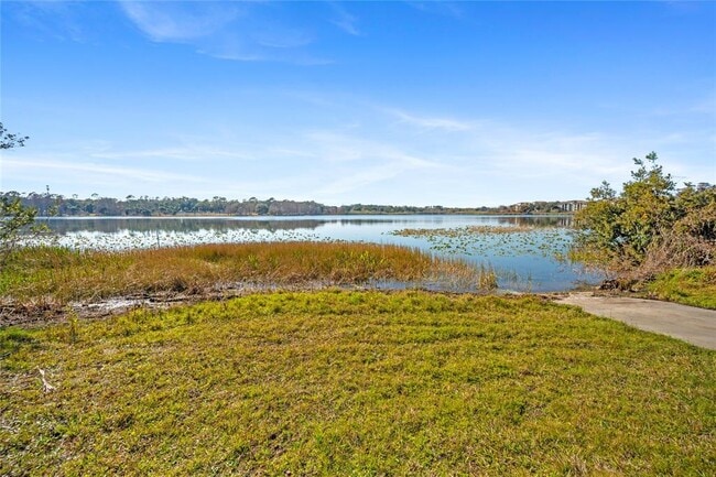 Building Photo - 6435 Manhattan Village Ave