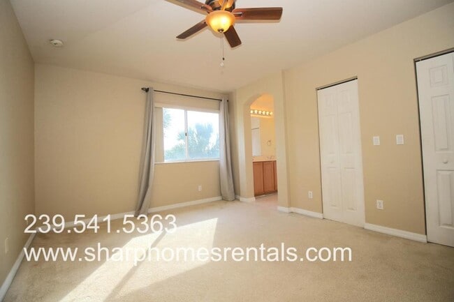 Building Photo - 2420 Laurentina Ln