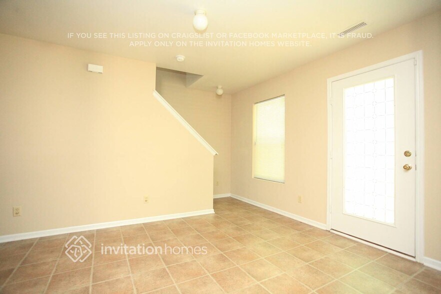 Building Photo - 5425 Idlewild Rd N