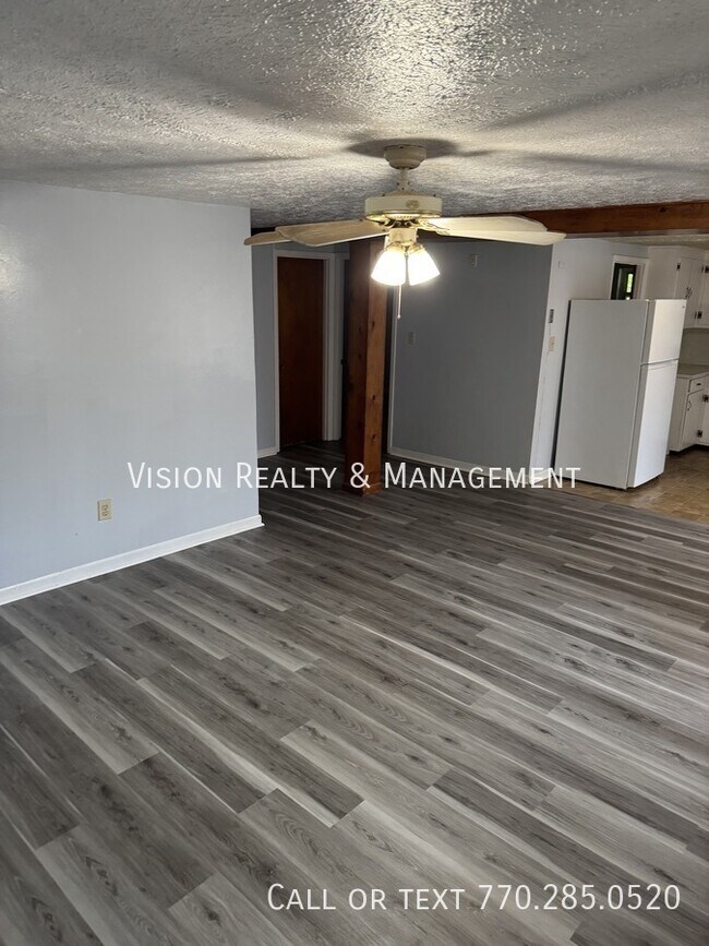 Building Photo - 1803 Carrollton Villa Rica Hwy