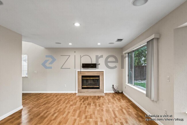 Building Photo - 6125 Linford Terrace