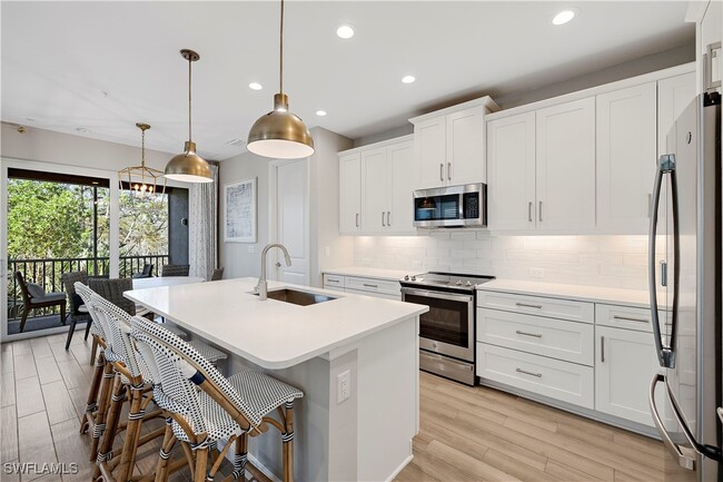 Primary Photo - 2567 Seychelles Dr