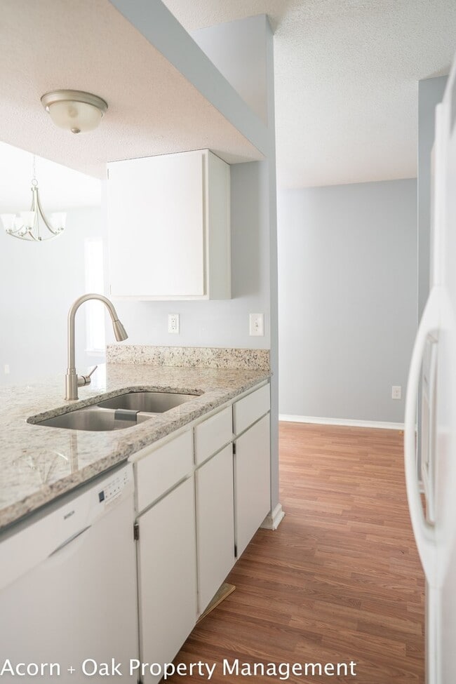 Building Photo - Spacious 5br/3ba Durham Home!