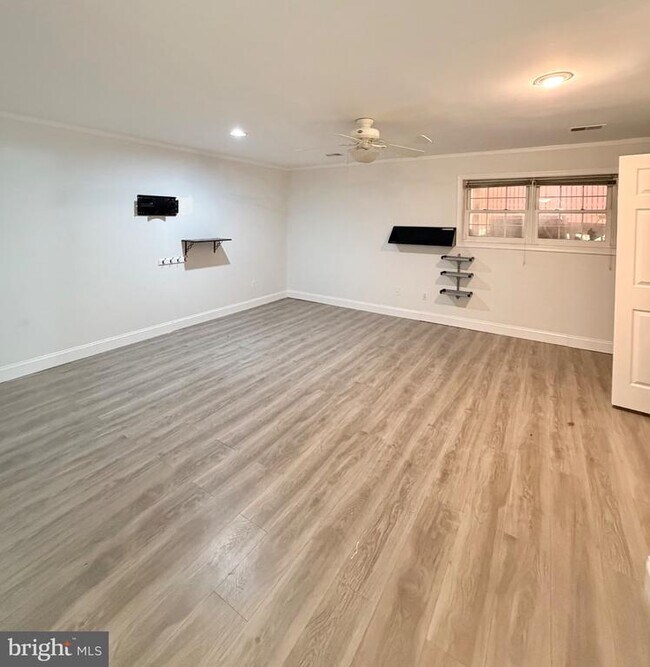 Building Photo - 6622 Frost Lake Ln