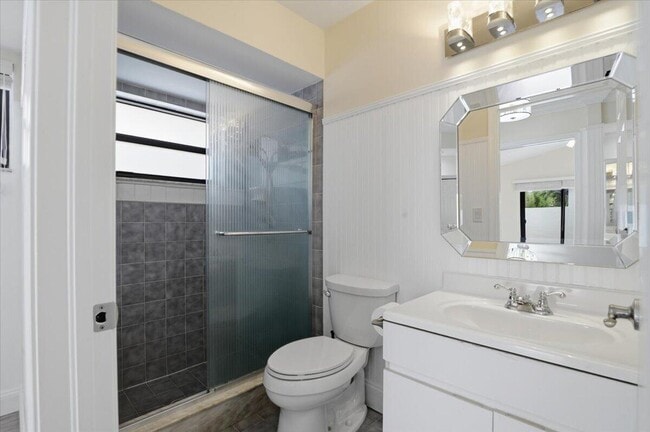 Building Photo - 21583 Villa Nova Dr