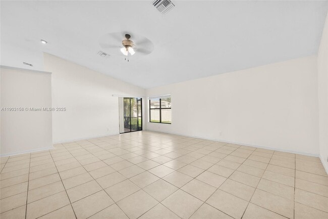 Building Photo - 9601 Dunhill Dr