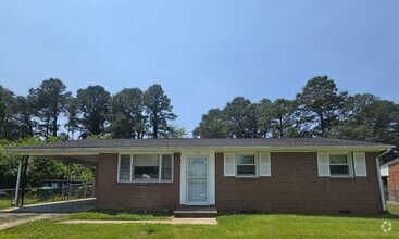 Building Photo - 3 bedroom in Petersburg