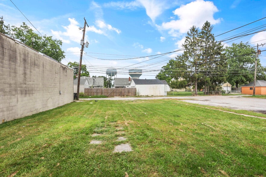 Building Photo - 3340 Sullivant Ave