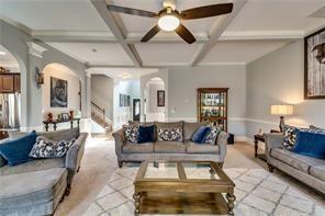 Building Photo - 2216 Golden Eagle Dr