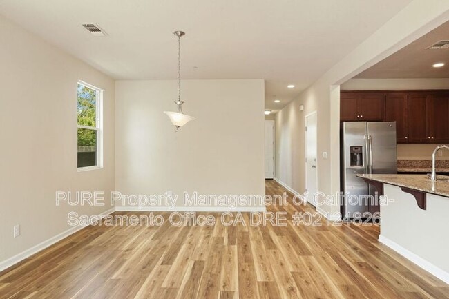 Building Photo - 5500 Amnest Way