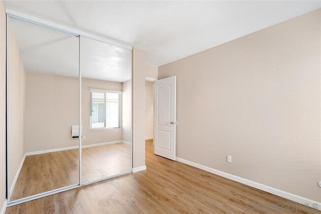 Building Photo - $3,400 - 3 Bed / 2 Bath Condo in Kearney Mesa