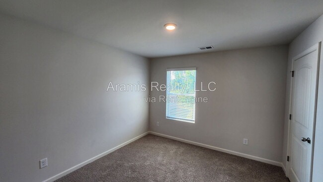 Building Photo - 3134 Ellenton Dr