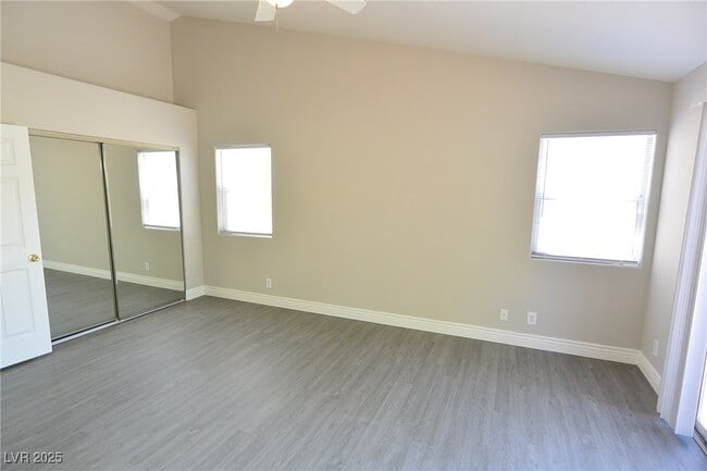 Building Photo - 4913 Forest Oaks Dr