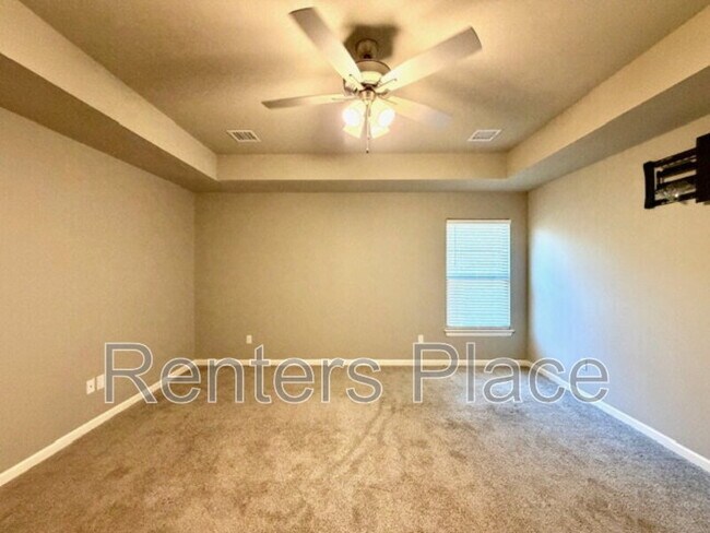 Building Photo - 780 E 139th Pl N