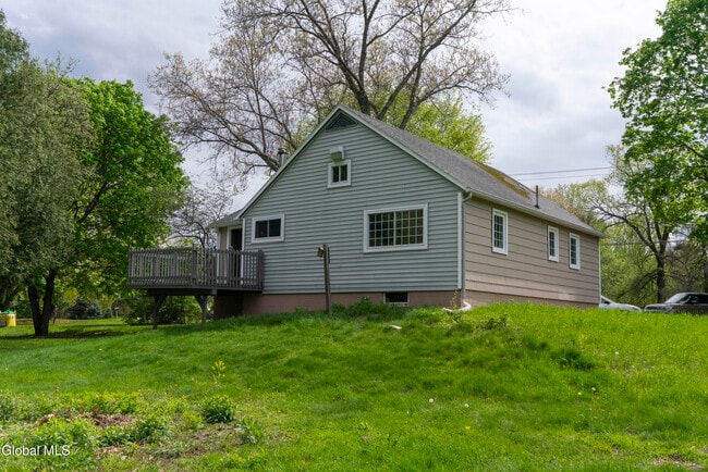 Building Photo - 535 NY-67