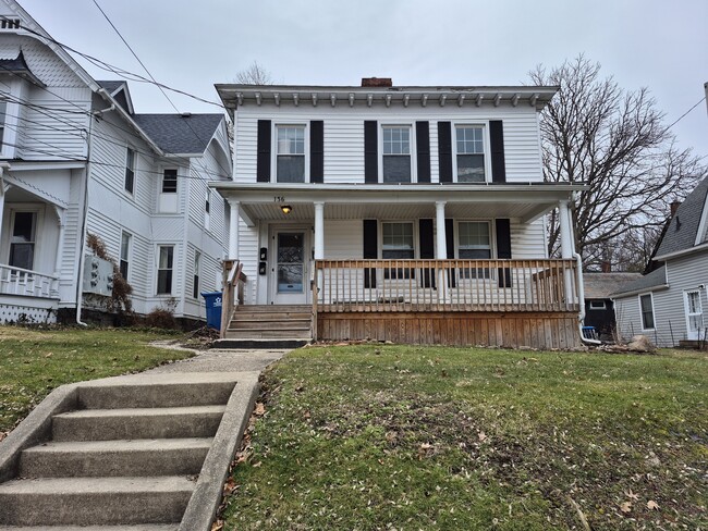 Building Photo - 136 N Mantua St